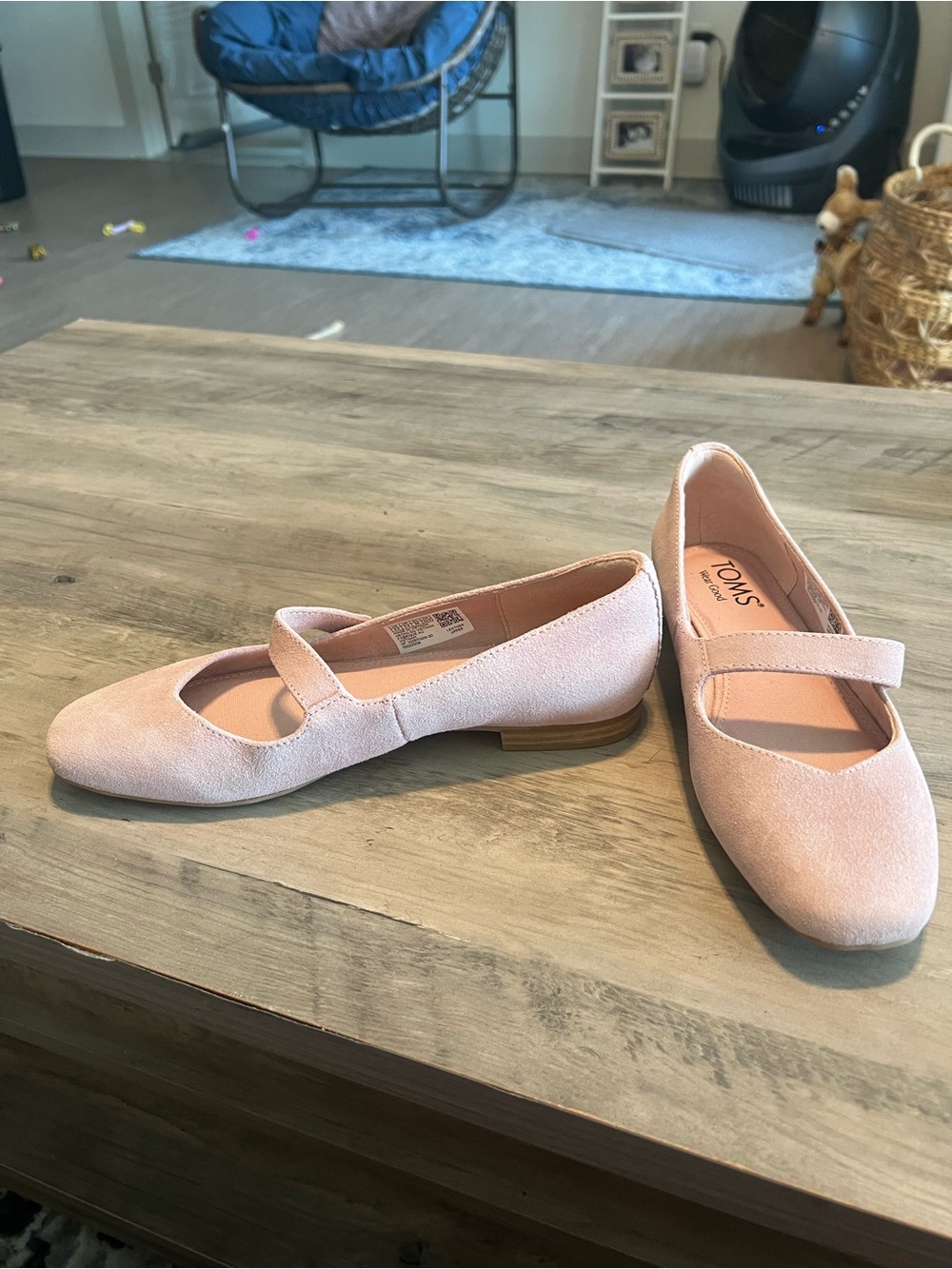 Toms Blush Pink Suede Mary Jane Flats size 5.5